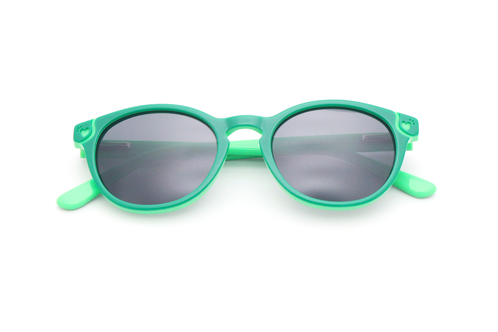 Introducing our Double Color Acetate Kid's Sunglasses: A Fusion of Style and Safety!